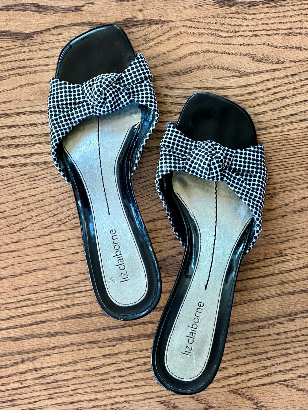 Liz Claiborne Black and White Gingham Knot-Front Mules